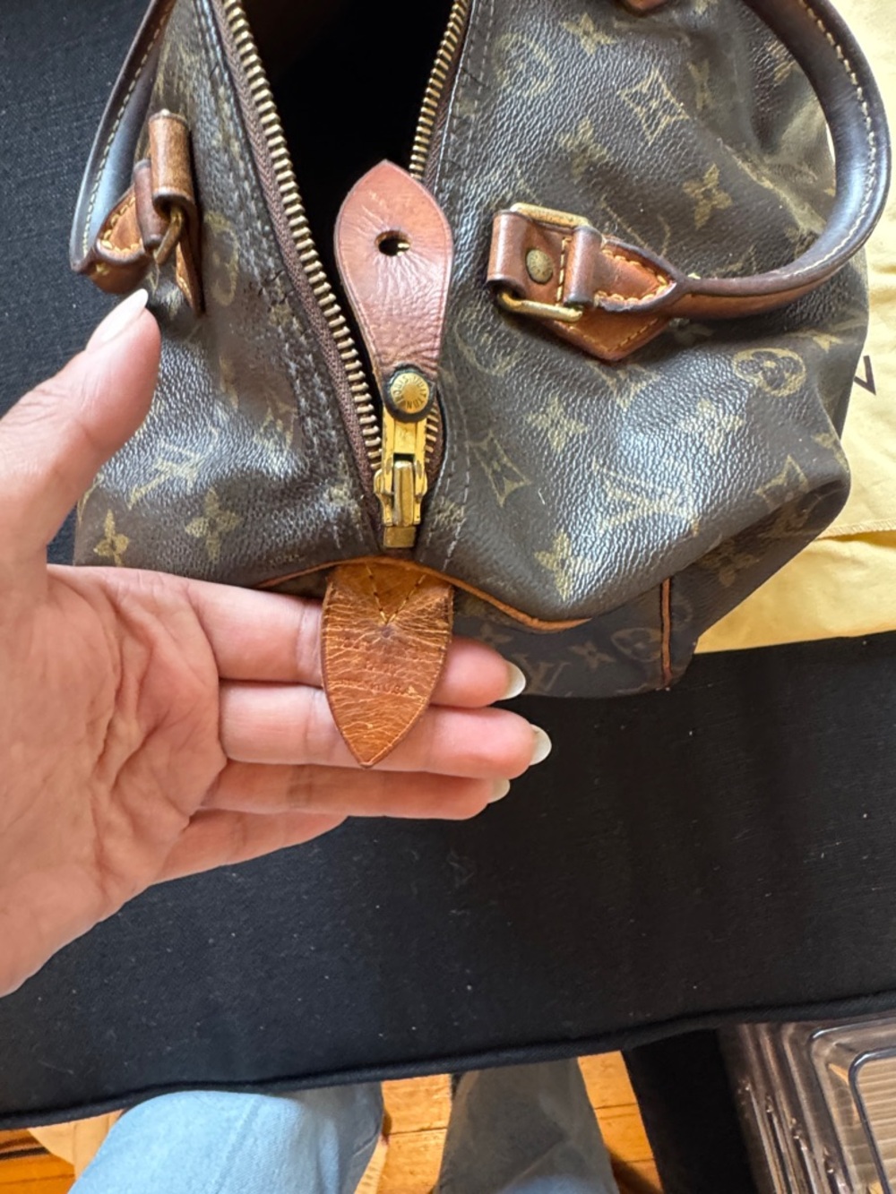 Vintage LV Speedy - Picture 3 of 9